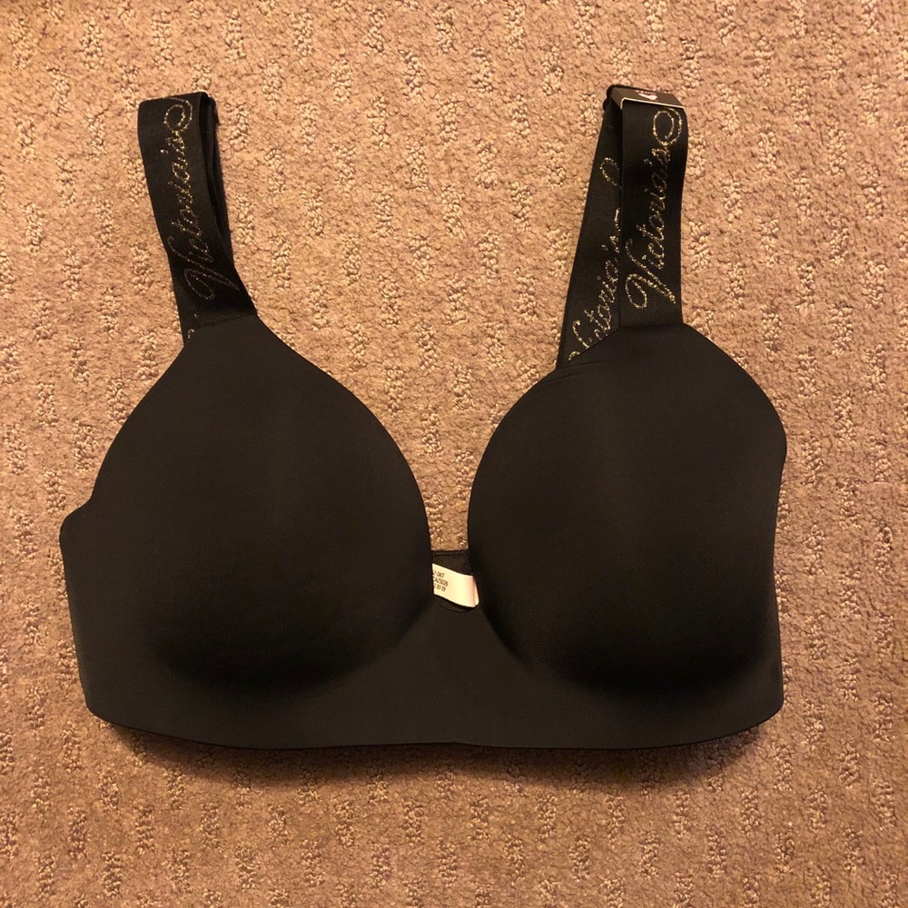 Victoria secret bra 32DD